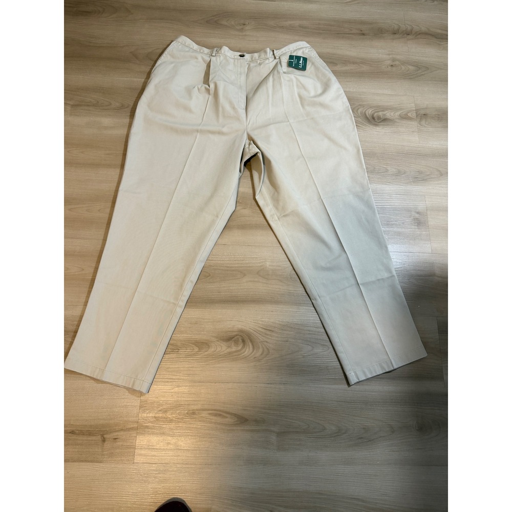 LL Bean Original Fit Pants Beige 22W‎ Womens Pleated Chino Wrinkle Resistant NEW